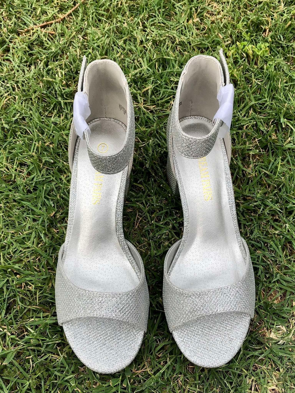 Dream Pairs Silver Glitter Chunky Block Heel Ankle-Strap Sandals
